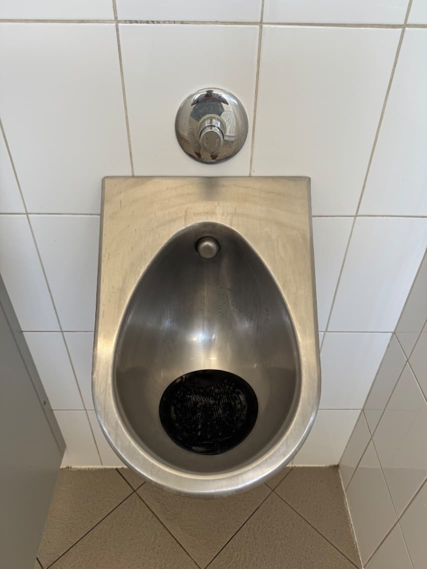 Spatiu Servicii